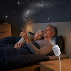 Holografischer USB-Sternenhimmel-Projektor mit 12 Motiven und flexiblem Schwanenhals -    Zorenza