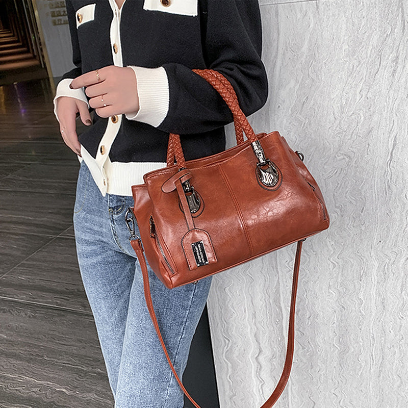 Große Boston Handtasche aus weichem Ölwachsleder -    Zorenza