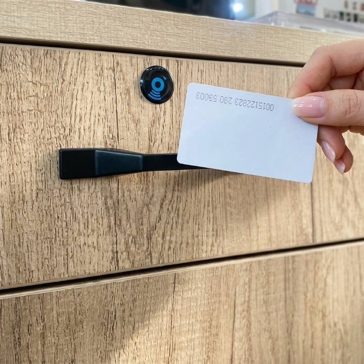 Magnetisches Schrankschloss, unsichtbar, für Türdicke bis 45 mm -    Zorenza