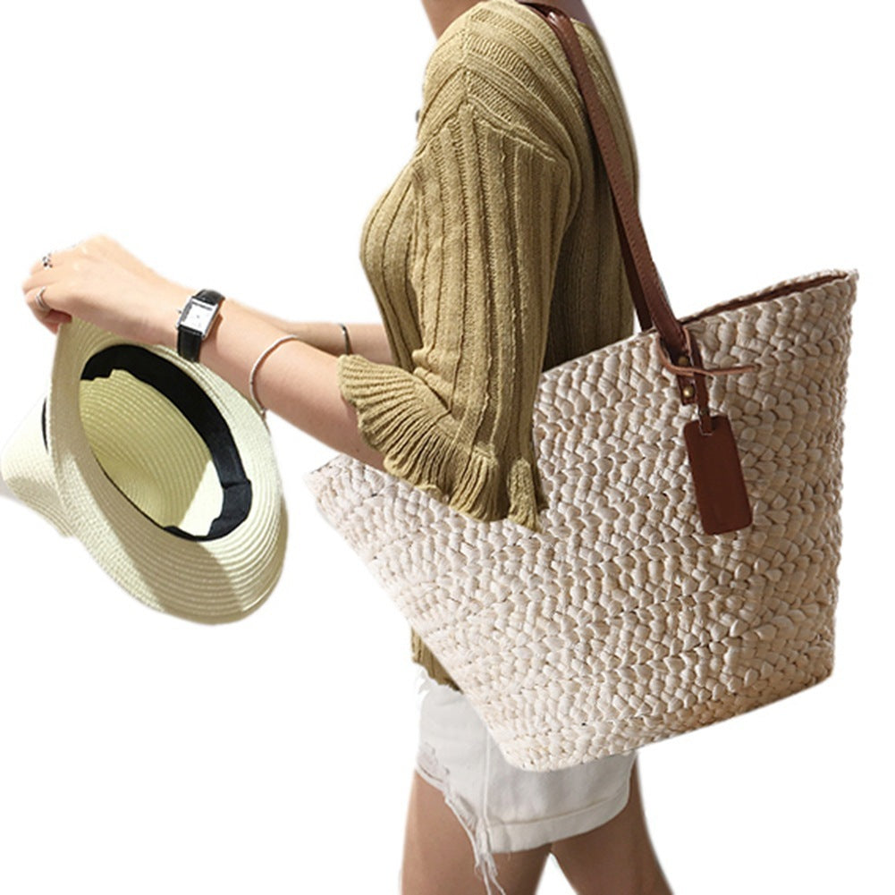 Strandtasche Stroh mit Lederriemen – Natürlicher Boho-Stil -    Zorenza