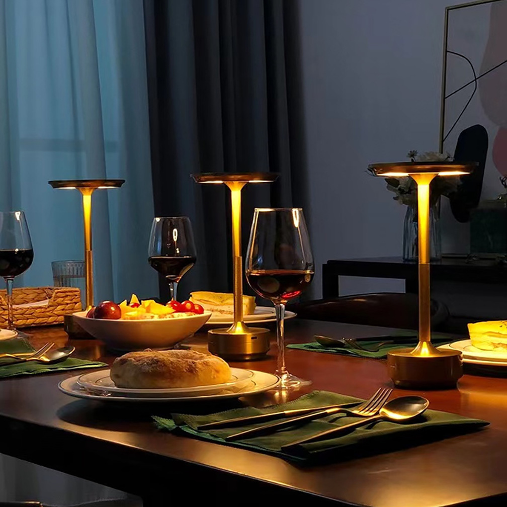 Tischlampe kabellos mit Touch-Bedienung und USB-Aufladung -    Zorenza