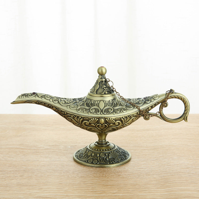 Aladdin Wunderlampe mit orientalischen Verzierungen -    Zorenza