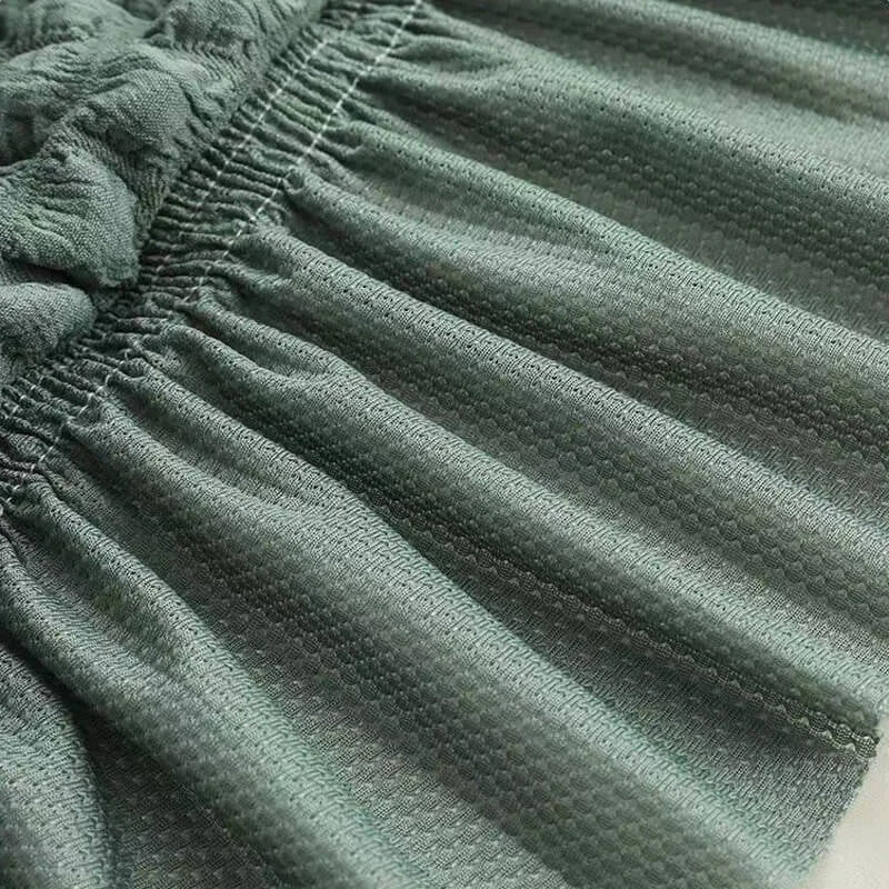 Stuhlhussen mit Rüschenvolant – Jacquard-Velours -    Zorenza