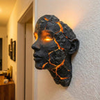 Wandleuchte Gesichts-Skulptur mit beleuchteten Rissen -    Zorenza