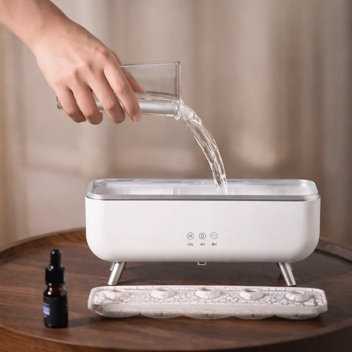 Aroma-Diffuser mit Quallen-Nebeleffekt und LED-Licht Zorenza