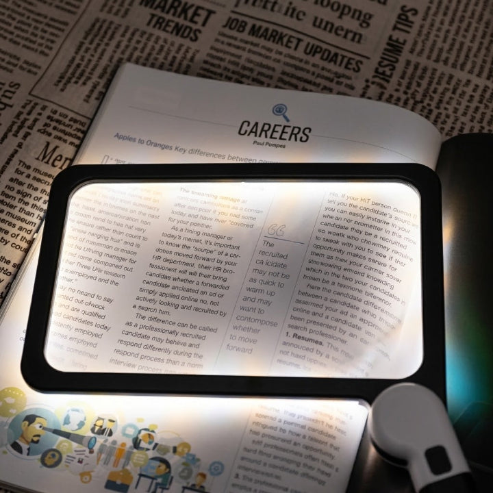 LED Leselupe mit 5-fach Vergrößerung und dimmbarem Licht -    Zorenza