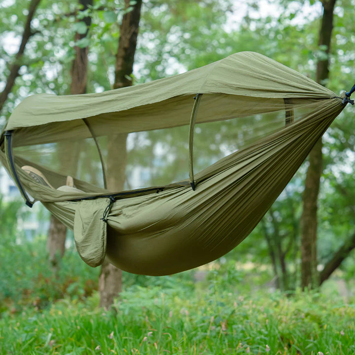 Outdoor-Hängematte mit Moskitonetz und Sonnenschutz -    Zorenza