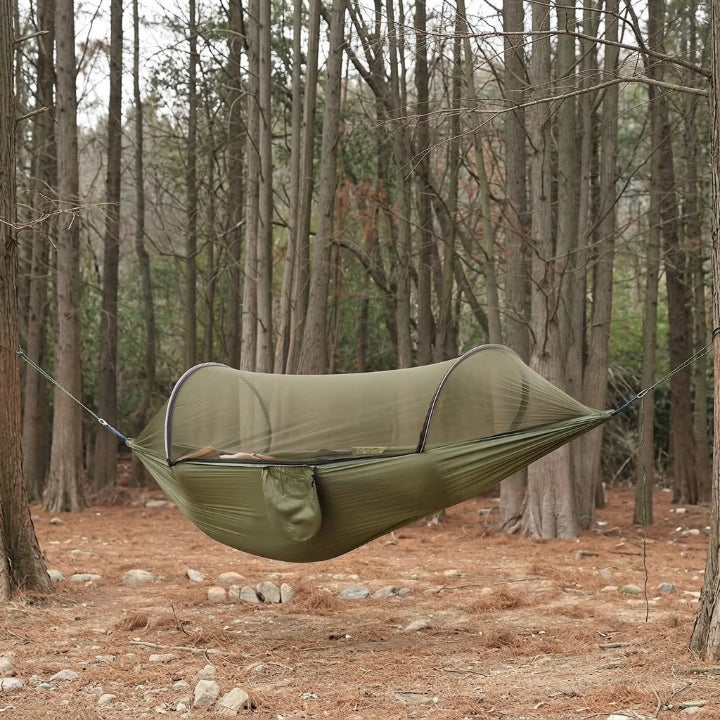 Outdoor-Hängematte mit Moskitonetz und Sonnenschutz -    Zorenza