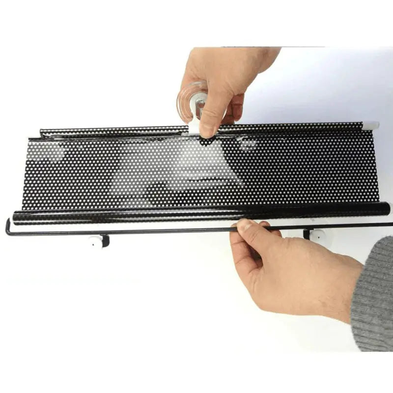 Auto-Sonnenschutz ausziehbar mit Saugnapf-Befestigung -    Zorenza