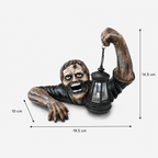 Zombie-Gartenfigur mit Laterne aus Resin -    Zorenza