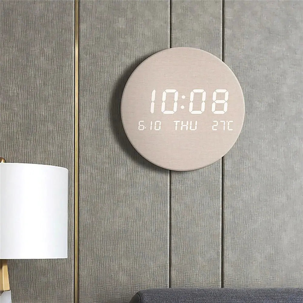 Digitale Wanduhr im skandinavischen Design Zorenza