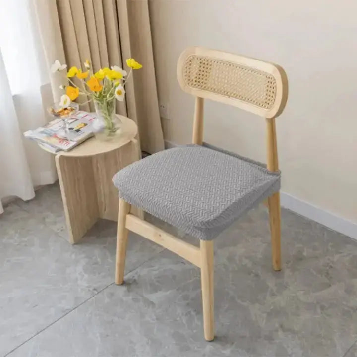 Elastische Stuhlhussen mit Fleckschutz - 4er-Set Zorenza