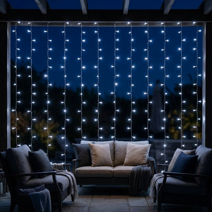Eiszapfen-Lichterkette mit Fernbedienung – 8 Leuchtmodi, Timer-Funktion, USB -    Zorenza