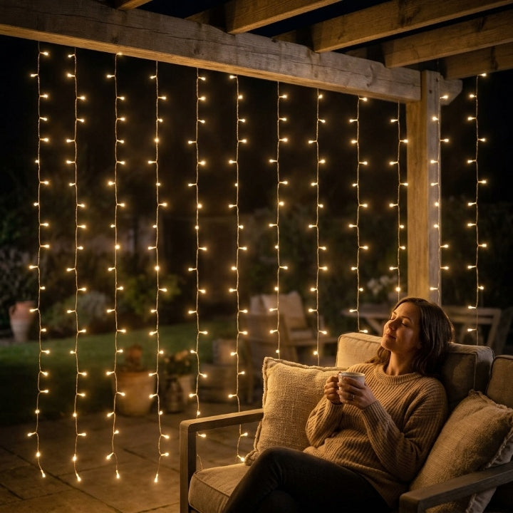Eiszapfen-Lichterkette mit Fernbedienung – 8 Leuchtmodi, Timer-Funktion, USB -    Zorenza