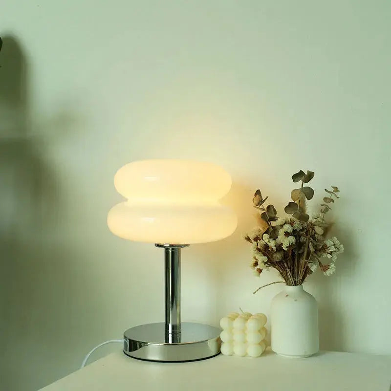 Glas-Tischlampe als Nachtlicht Zorenza