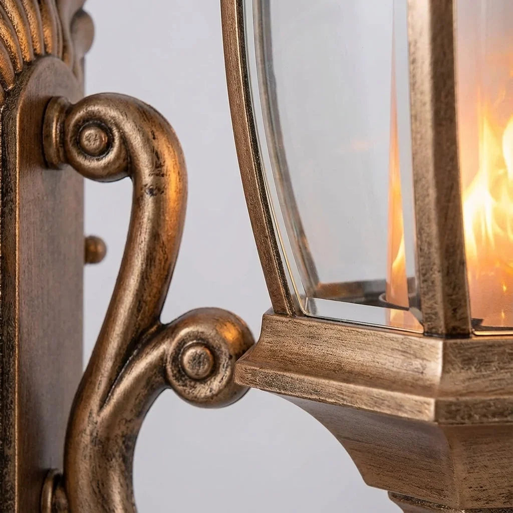Wandleuchte Laterne Antik-Gold mit Flammeneffekt-LED -    Zorenza