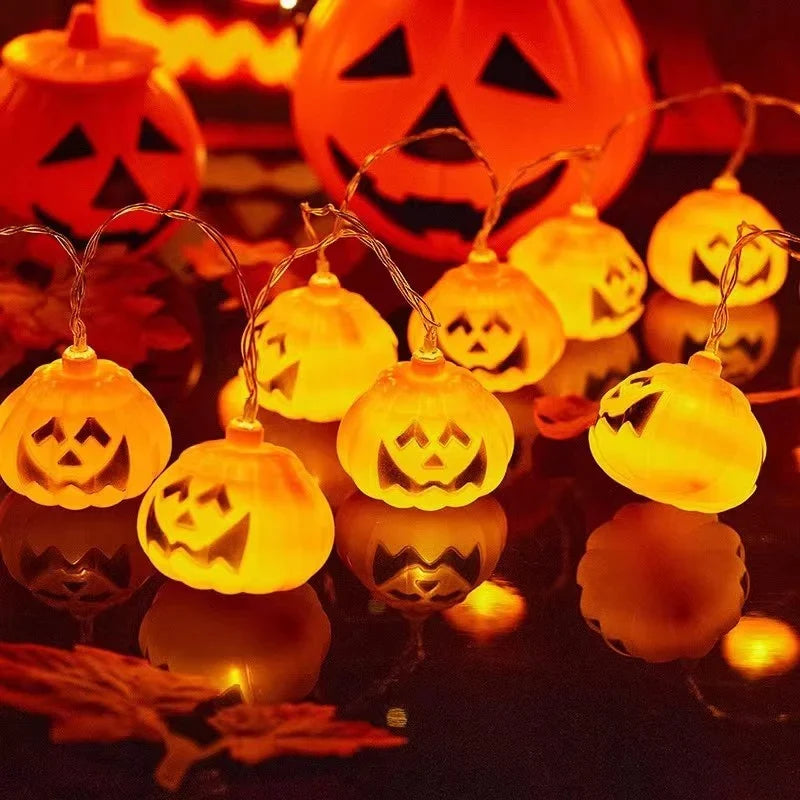 Halloween-Lichterkette Cartoon-Design mit LED-Beleuchtung -    Zorenza