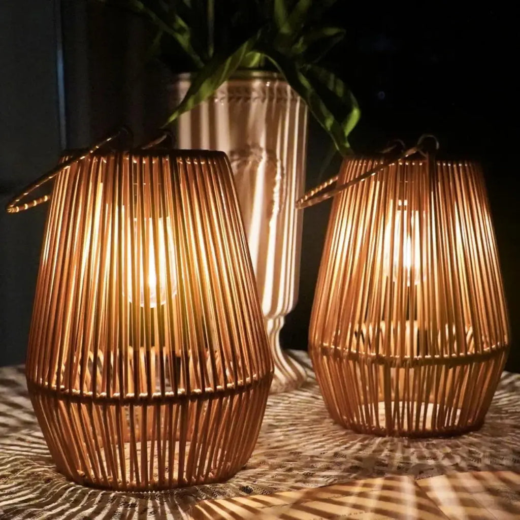 Handgewebte Solar-Gartenlaterne – Wasserdichtes Rattan-LED-Licht Zorenza