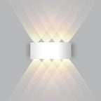 Innen-LED-Wandleuchte mit Auf-Ab-Licht – Warmweiß Zorenza