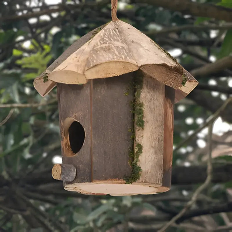 Hölzernes Vogelhaus mit Aufhängeband Zorenza
