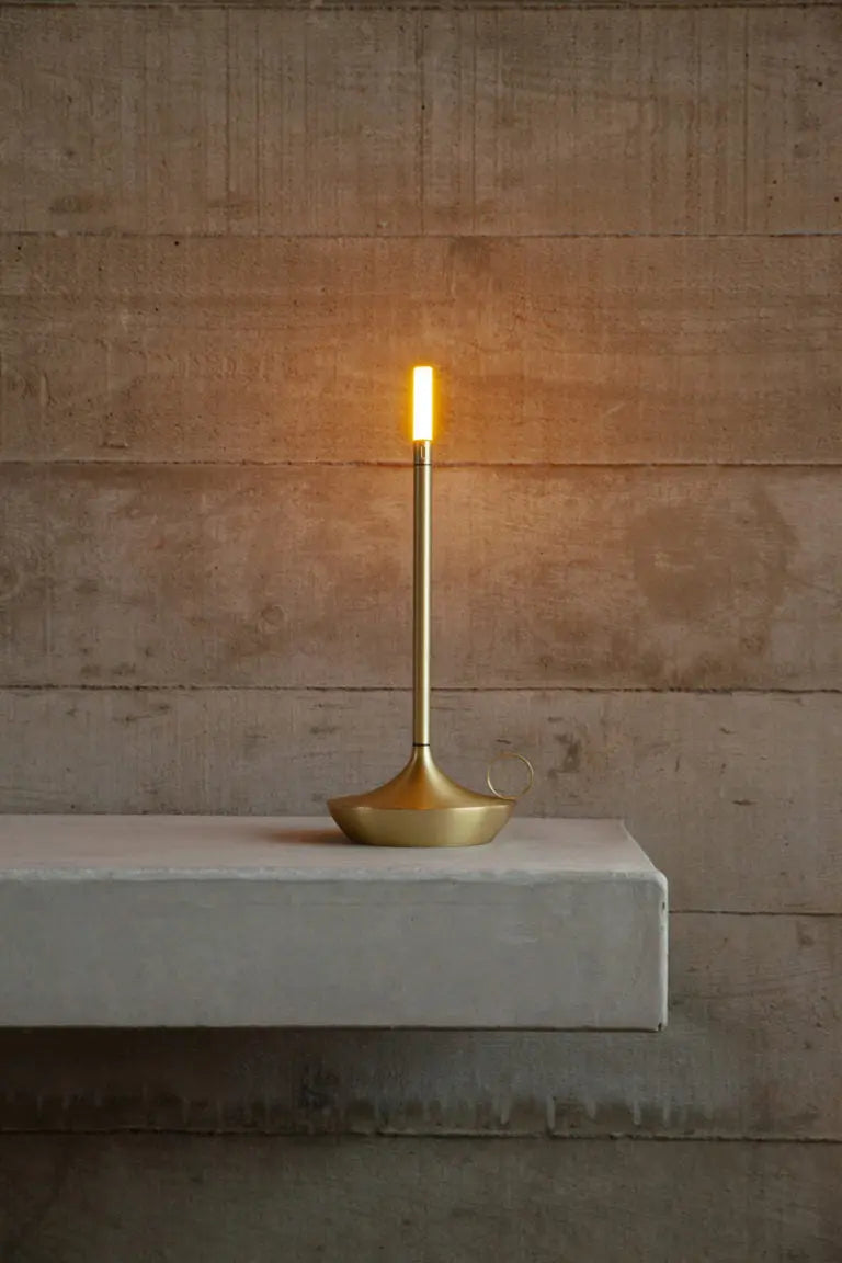 Kabellose Akku-Tischlampe mit Dimmfunktion Zorenza
