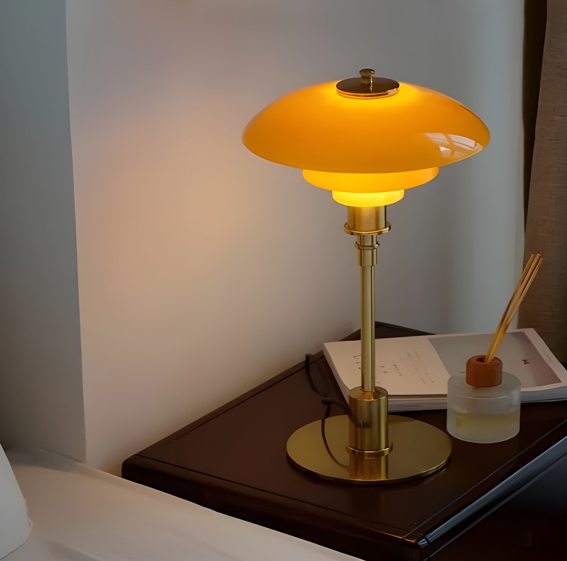 Designer LED Tischlampe mit Dimmfunktion – Nordisches Design -    Zorenza