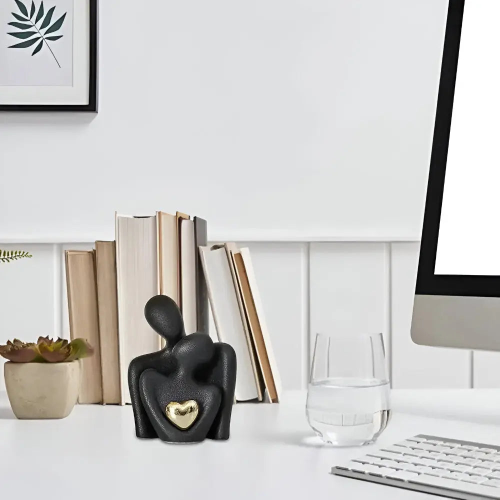 Nordic Minimalist Paarfigur Zorenza