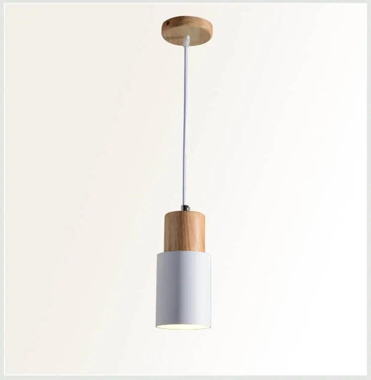 Pendelleuchte aus Metall und Holz Zorenza