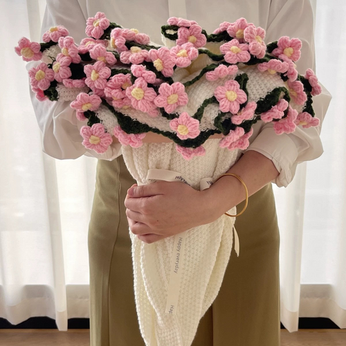 Blumenstrauß-Decke mit gehäkelten Blüten – Handgefertigt -    Zorenza
