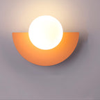 LED Wandleuchte mit Halbkreis-Design und Kugelform -    Zorenza