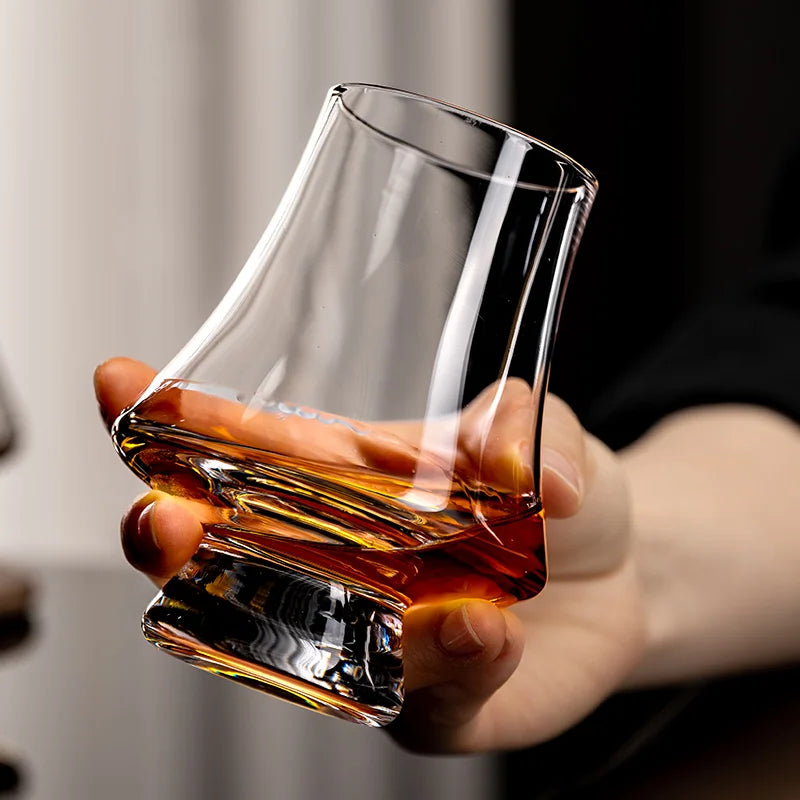 Whisky-Gläsermit aromaverstärkender Form -    Zorenza