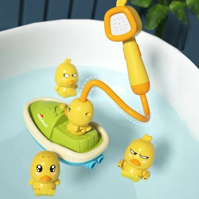 Enten-Badespielzeug mit Wassersprühfunktion -    Zorenza