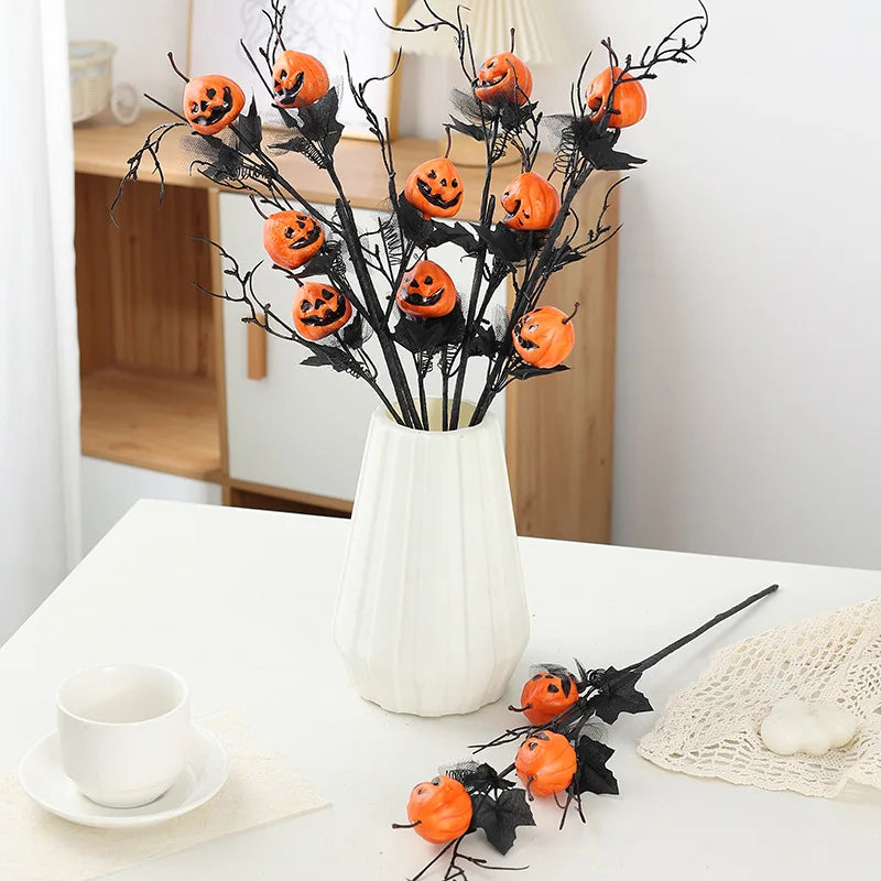 Halloween-Kürbiszweig Schwarz mit Kunststoff-Kürbissen -    Zorenza