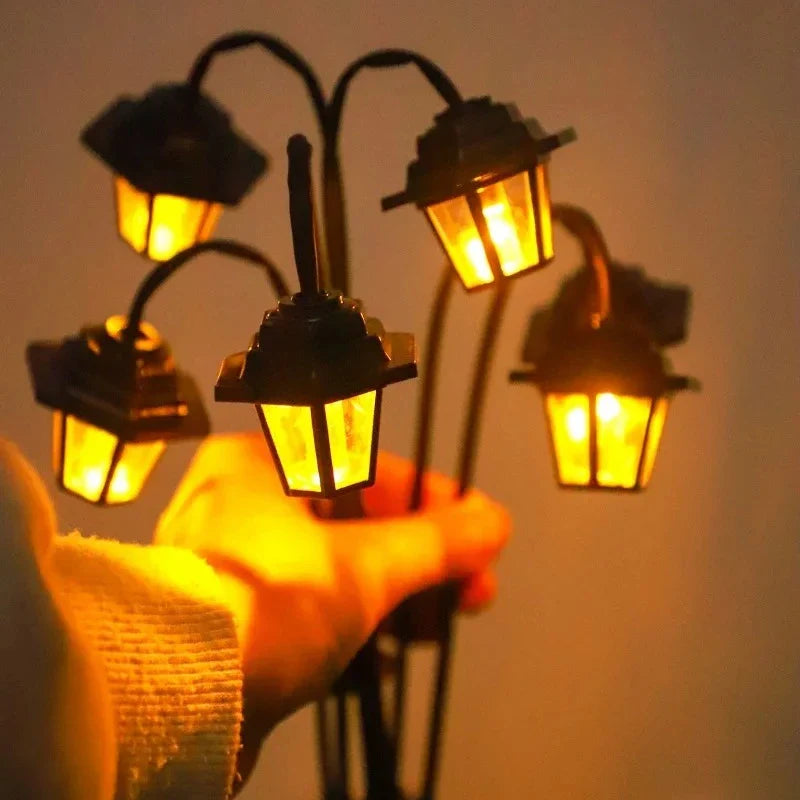 Retro Solar-Gartenlaterne mit 6 LED-Leuchten Zorenza
