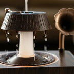 Aroma-Diffuser mit Vintage-Grammophon-Design und Regenwasser-Effekt -    Zorenza
