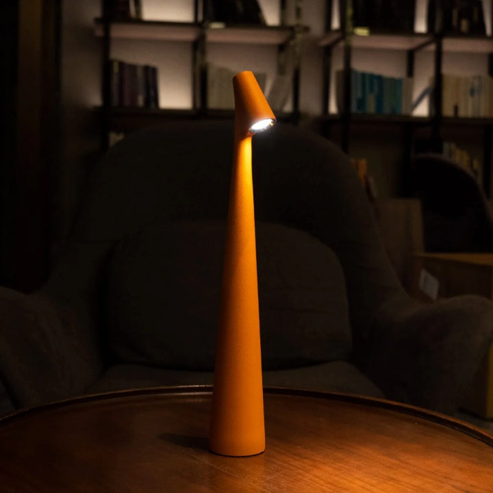 Nordische Akku-Tischlampe LED – augenschonendes Licht ohne Kabel -    Zorenza
