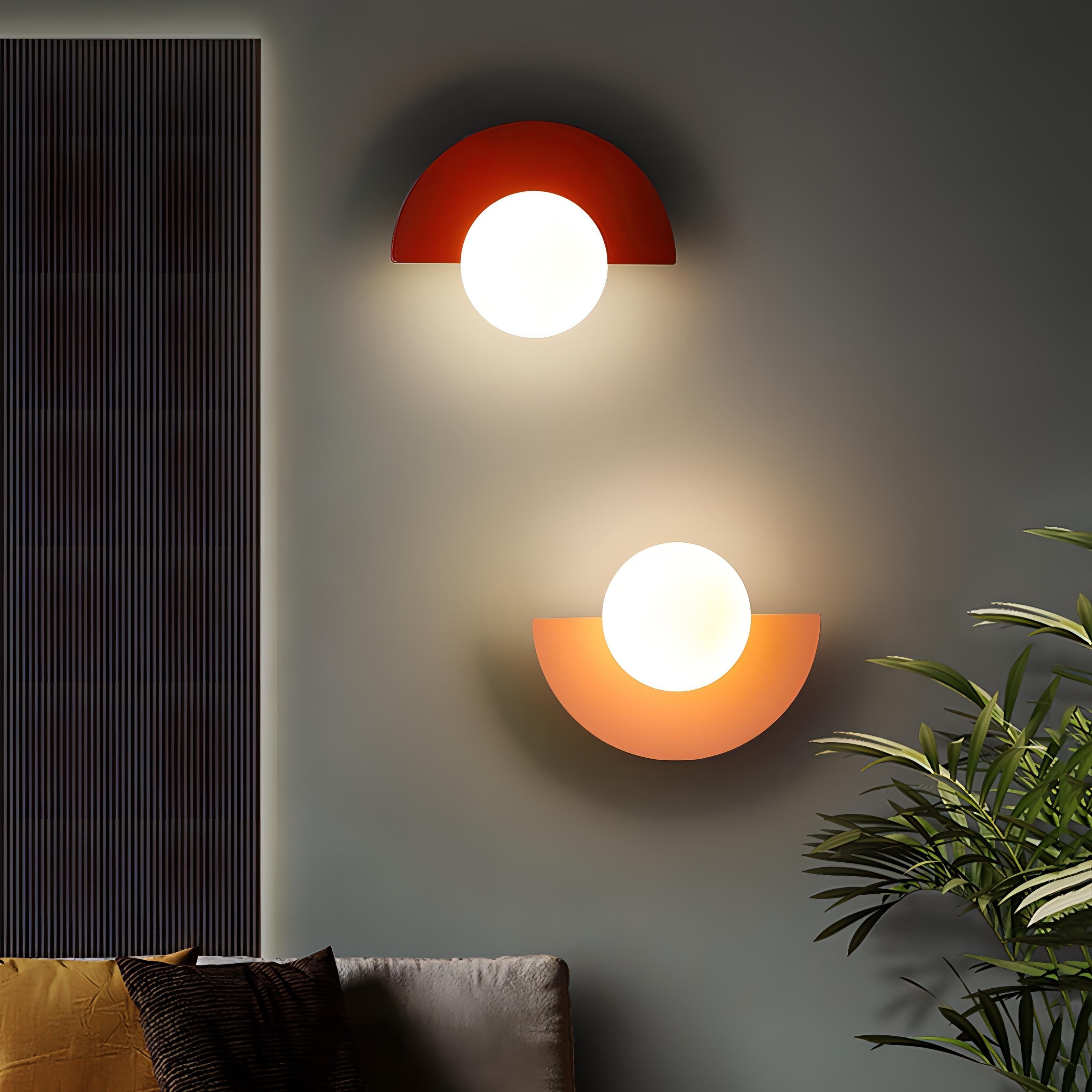 LED Wandleuchte mit Halbkreis-Design und Kugelform -    Zorenza