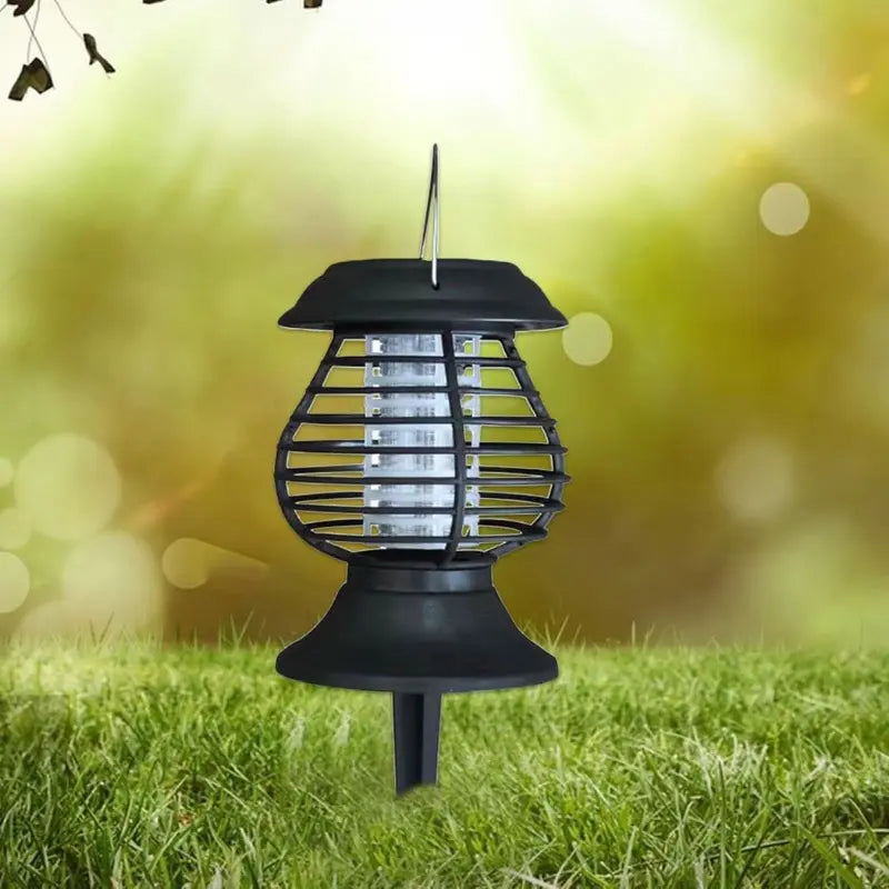 Solar-Insektenlampe mit Erdspieß – UV-Lichtfalle für den Außenbereich Zorenza