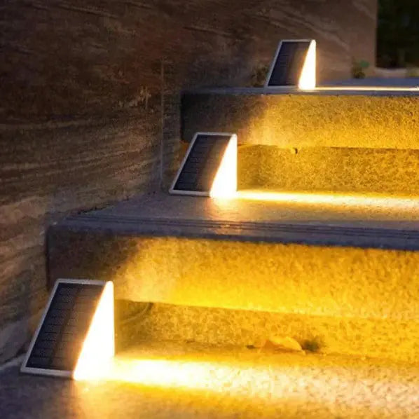 Solar-Treppenleuchten für Außen – Warmweißes LED-Licht, 4er- oder 10er-Set Zorenza