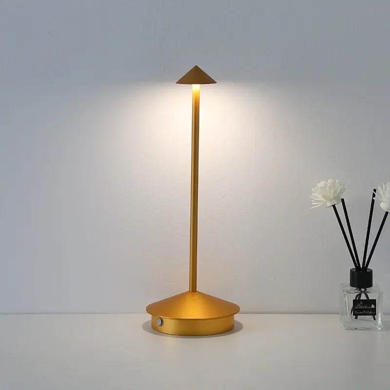 Tragbare LED-Tischlampe mit Touch-Dimmung Zorenza