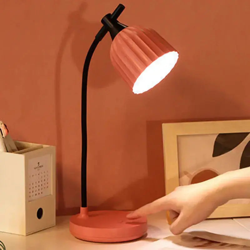 Verstellbare LED-Schreibtischlampe, dimmbar Zorenza
