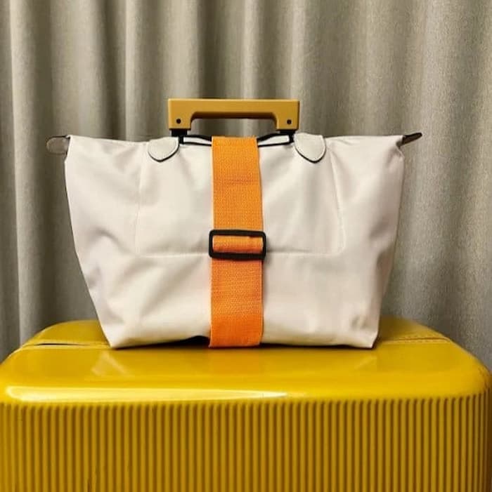 Koffergurt – Sicherer Halt für Reisetaschen auf Koffern -    Zorenza