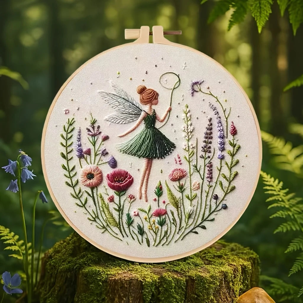 Stickset Feenmädchen – Komplettes Anfänger-Set mit Rahmen Zorenza