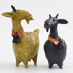 Ziegenfiguren-Set Resin Rustikal – 2-teilig für Regal und Kaminsims -    Zorenza