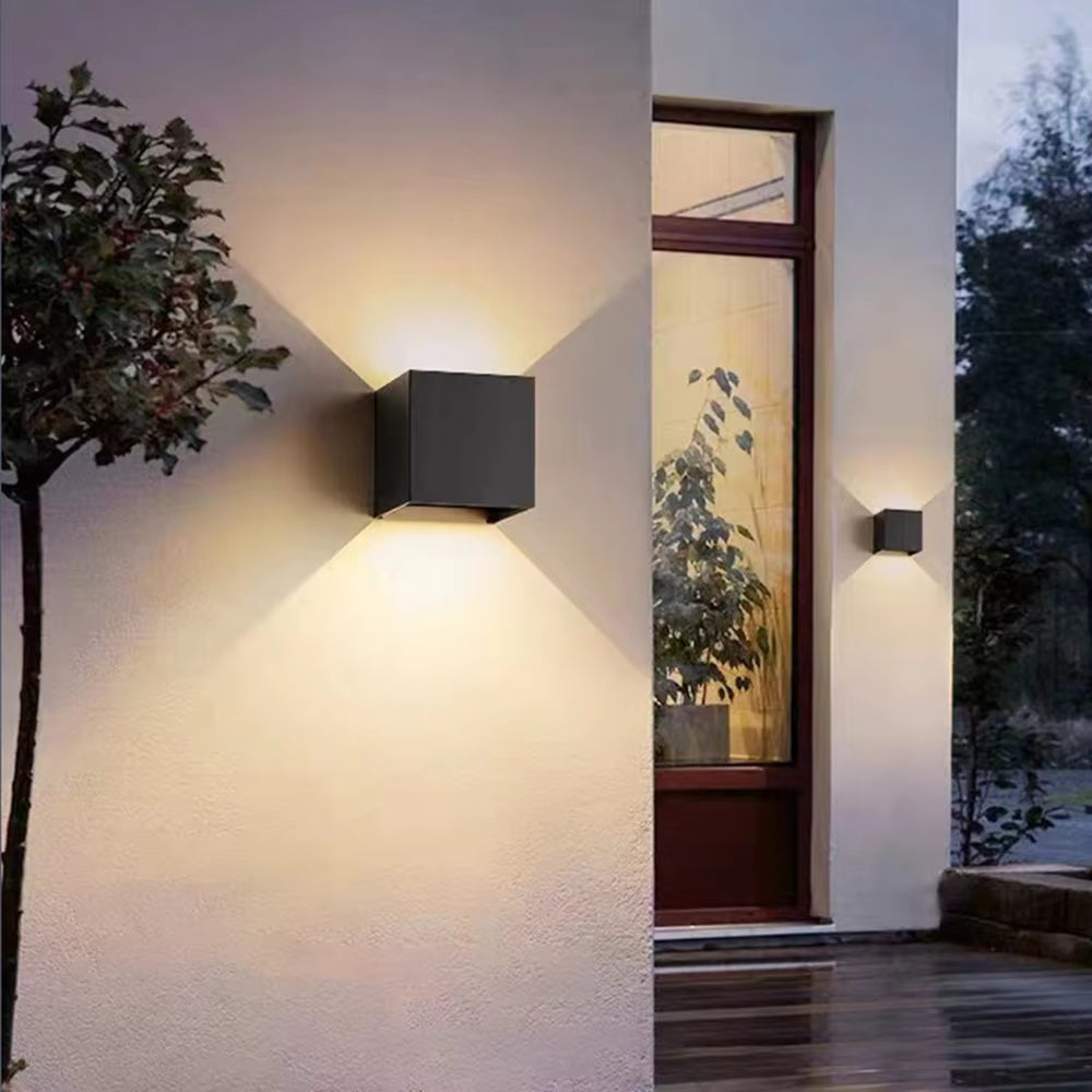 LED-Wandleuchte Würfel – Kabellos, Dimmbar, USB-aufladbar (2er-Set) -    Zorenza