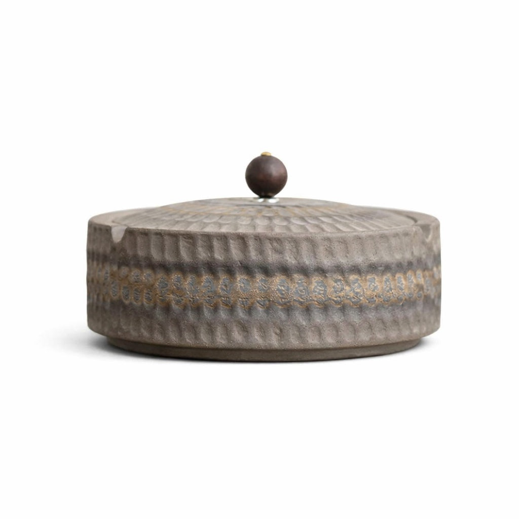 Keramik-Aschenbecher mit Holzdeckel -    Zorenza
