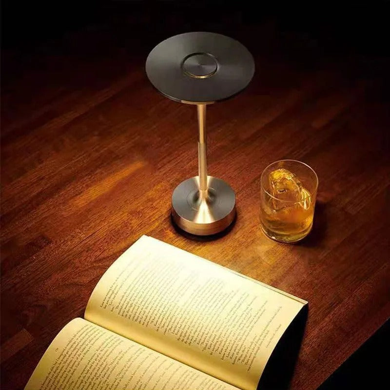 Tischlampe kabellos mit Touch-Bedienung und USB-Aufladung -    Zorenza
