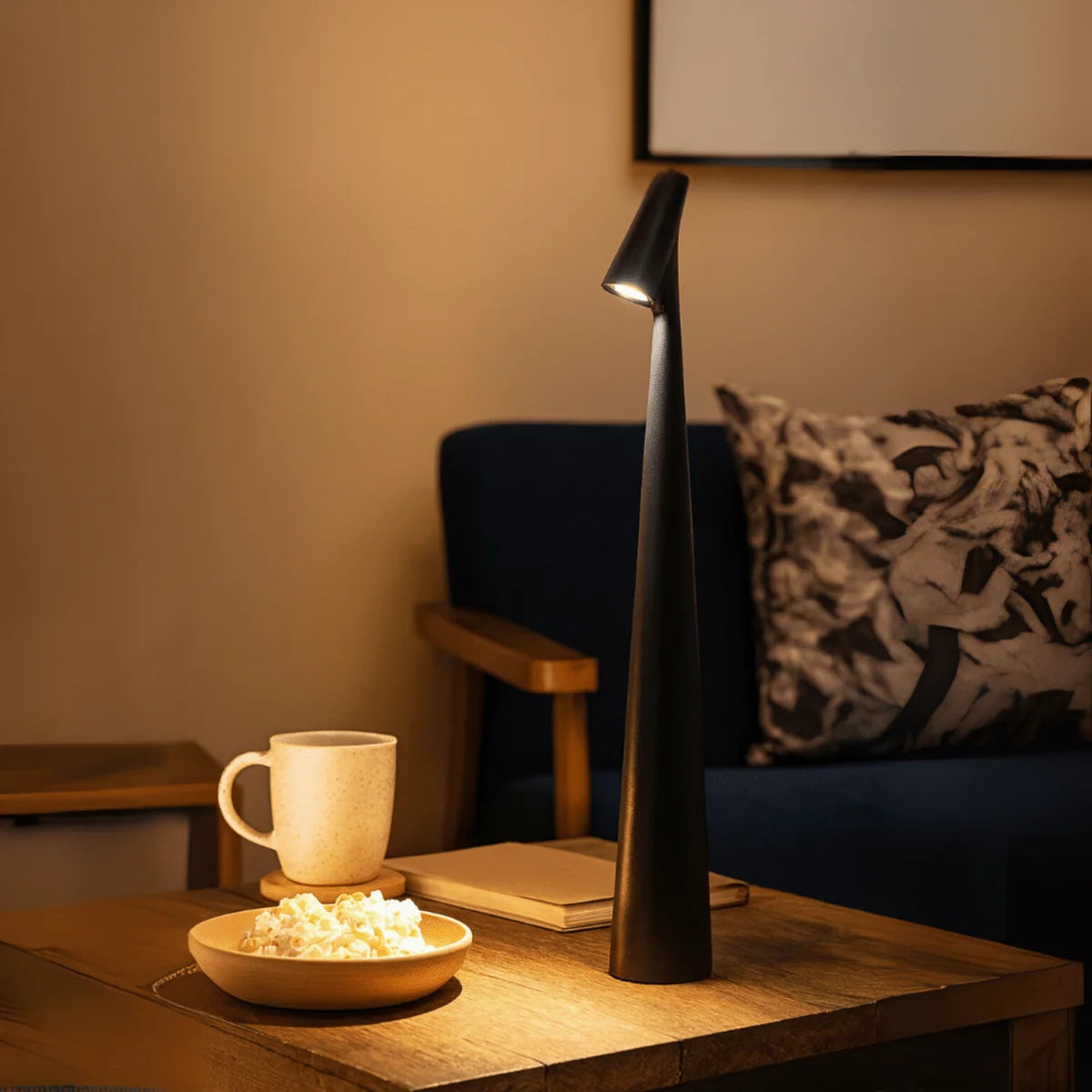 Nordische Akku-Tischlampe LED – augenschonendes Licht ohne Kabel -    Zorenza
