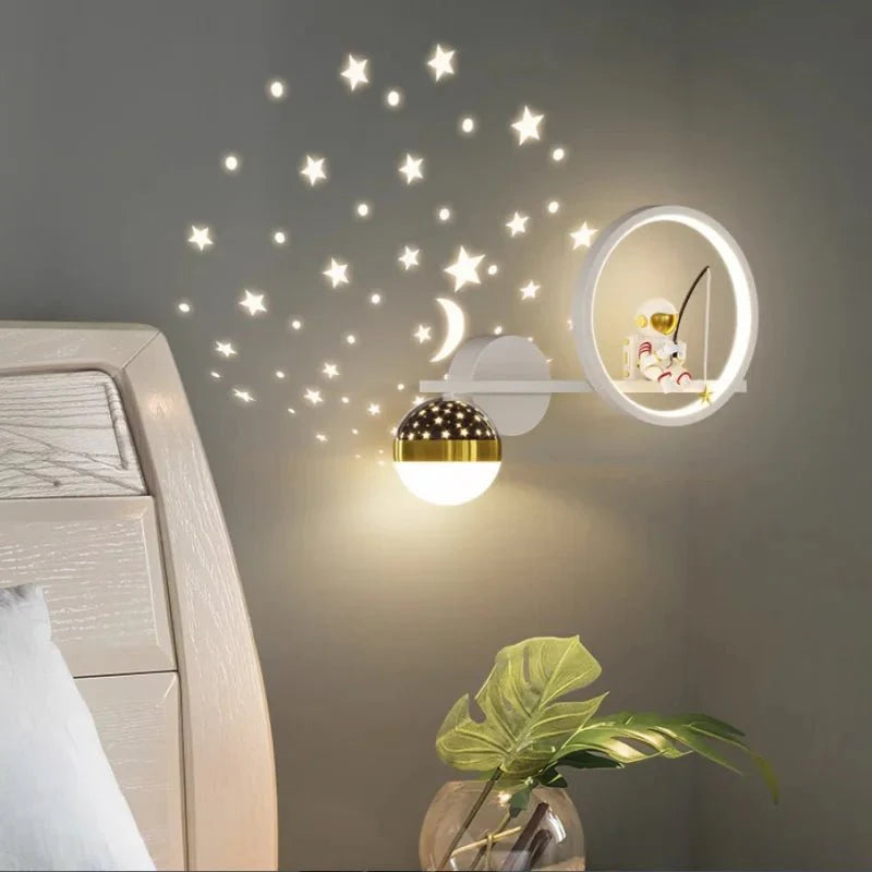 Kinder-Wandleuchte mit Mond- und Sterne-Design Zorenza