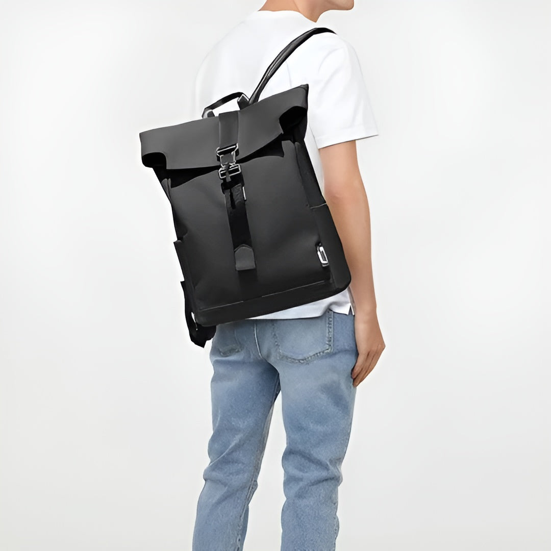 Reiserucksack mit USB-Ladeanschluss – wasserabweisend -    Zorenza